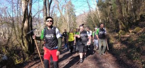 Une équipe de bénévoles MBF en plein événement d'entretien de sentier